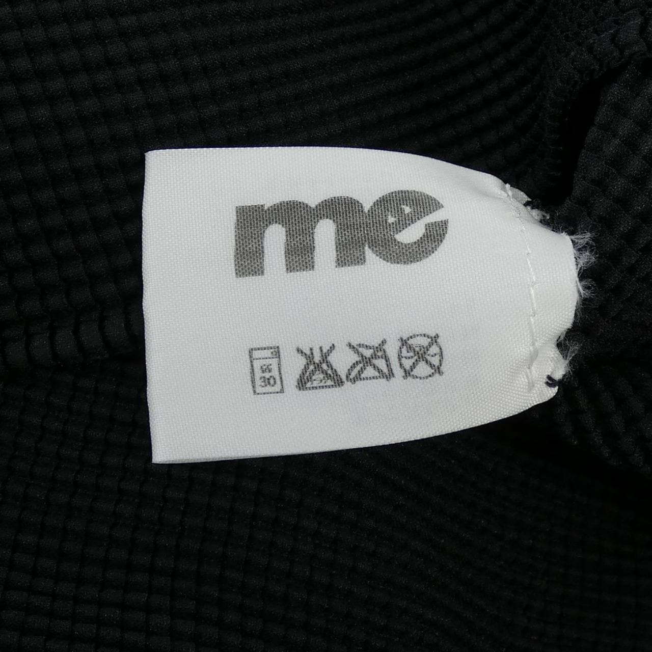 ミーイッセイミヤケ me ISSEY MIYAKE MI53FJ610 トップス