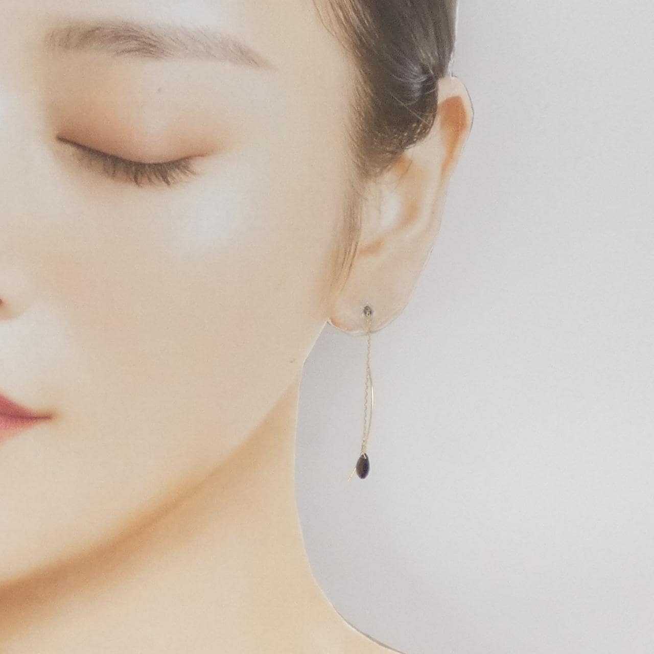 K10YG スモーキークオーツ ピアス