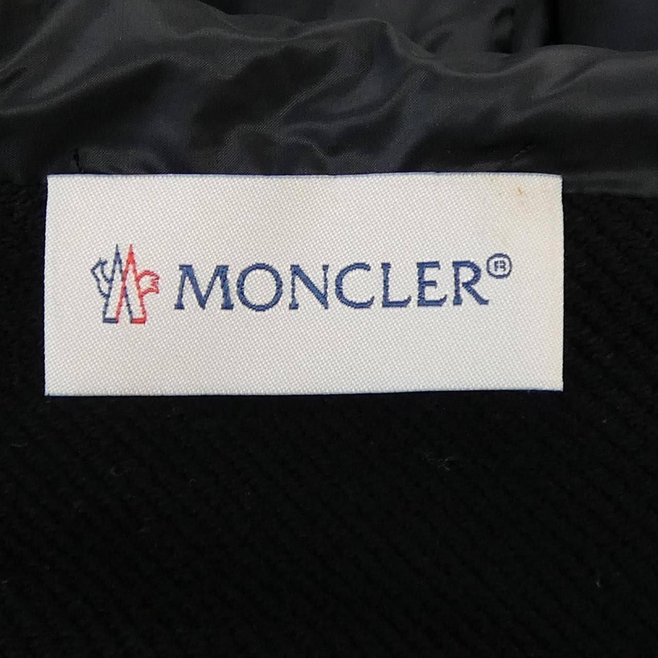 モンクレール MONCLER 20938496000 ダウンジャケット