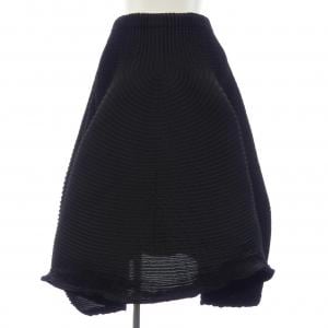 イッセイミヤケ ISSEY MIYAKE IM44FG519 スカート