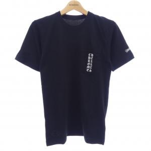 クロムハーツ CHROME HEARTS 大阪限定 VERTICAL LOGO　SCROLL LABEL 2212-304-0597 Tシャツ