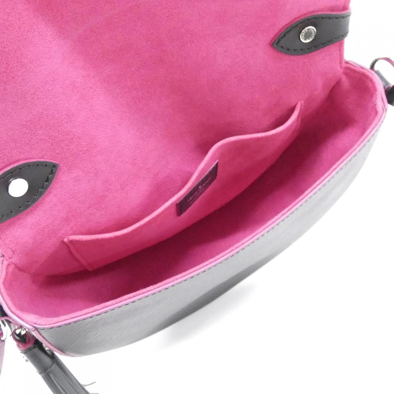 ルイヴィトン エピ サンクルー M54156 ショルダーバッグ