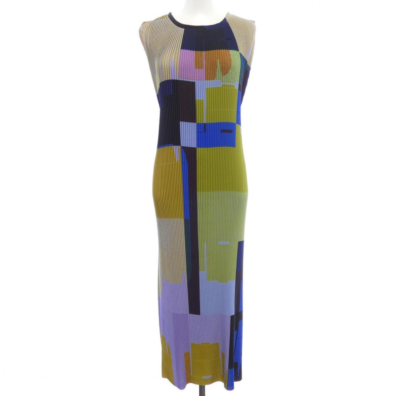 ヘンリックヴィブスコフ HENRIK VIBSKOV ワンピース