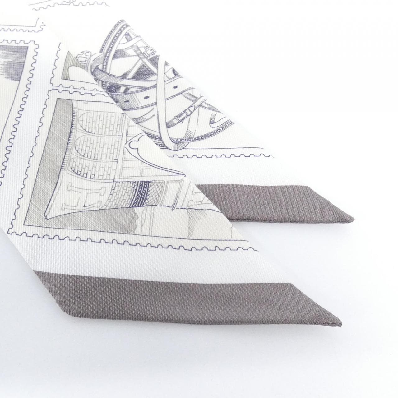 【未使用品】エルメス LA PHILATELISTE DU FAUBOURG ツイリー 064205S スカーフ