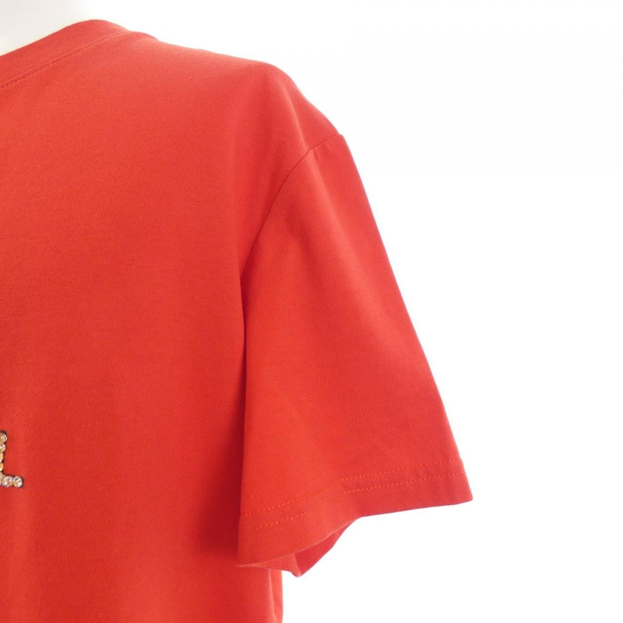 シャネル CHANEL PHARRELL WILLIAMS P61052K46833 Tシャツ