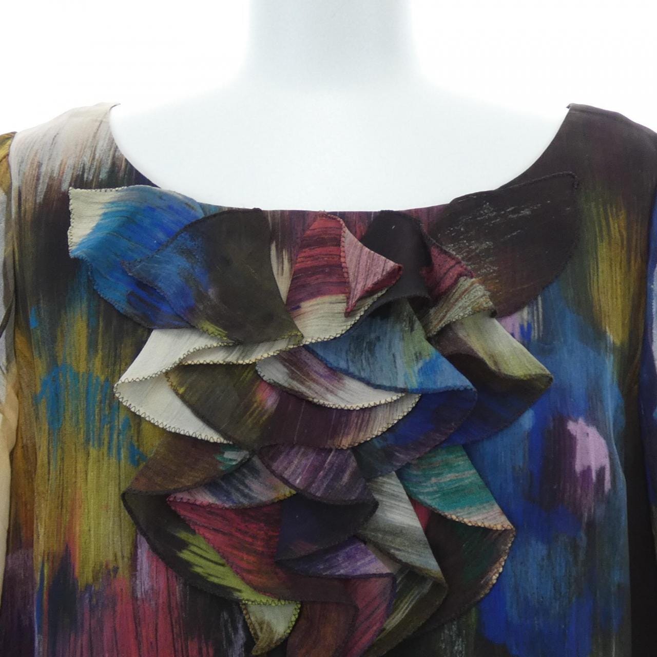 タエアシダ TAE ASHIDA ワンピース