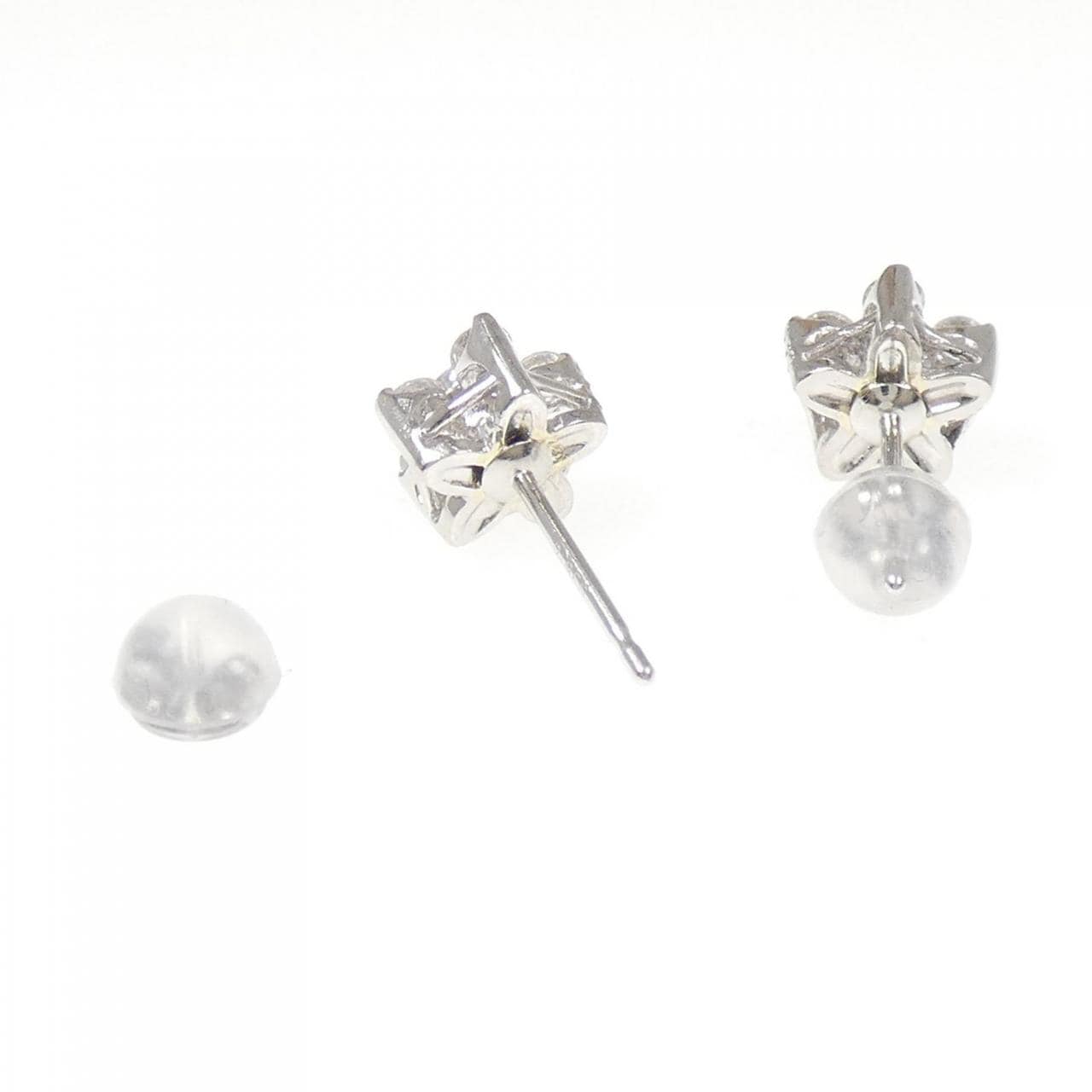 PT850/PT900 フラワー ダイヤモンド ピアス 0.64CT