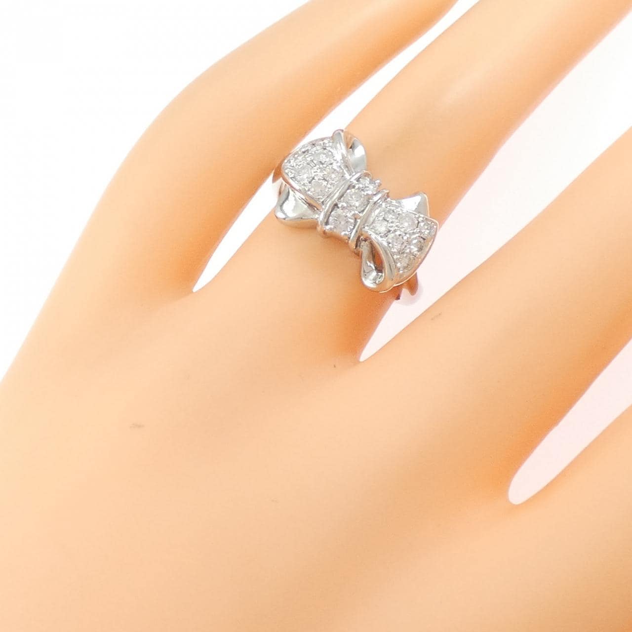 PT900 リボン ダイヤモンド リング 0.50CT