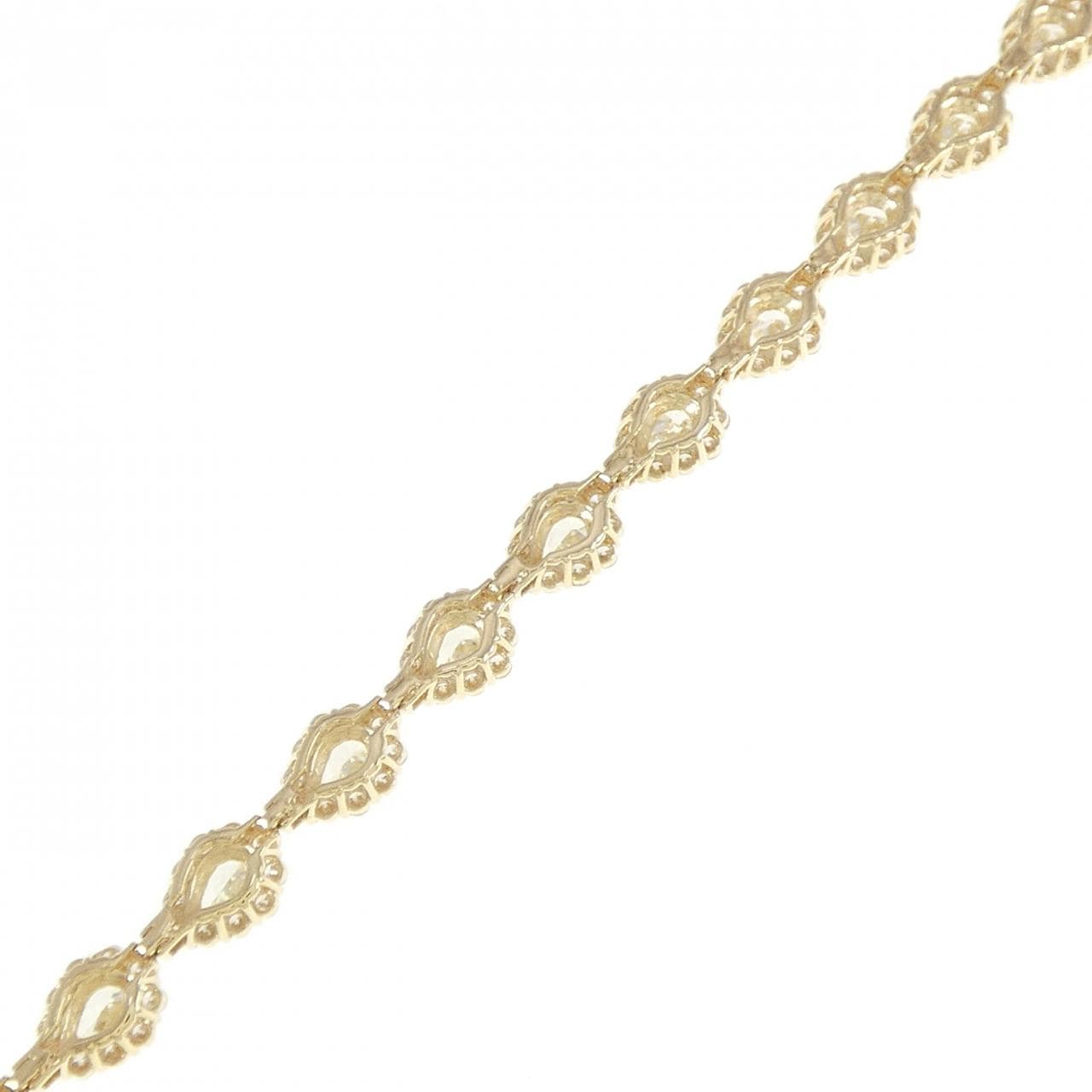[BRAND NEW] K18YG Diamond Bracelet 5.10CT