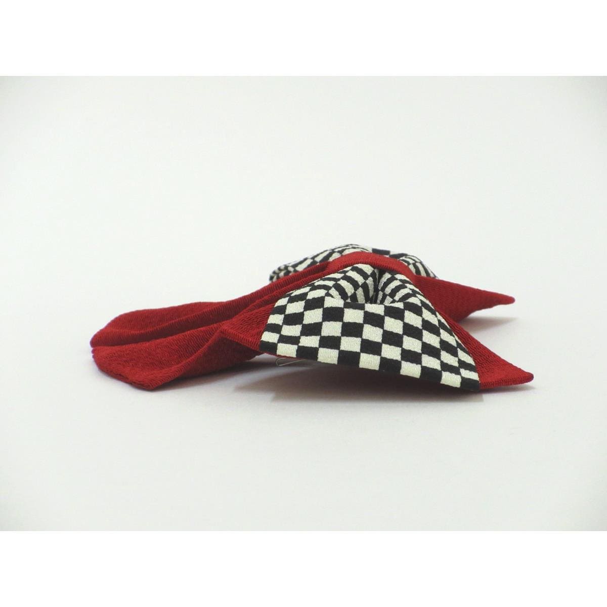 【新品】髪飾り　リボン