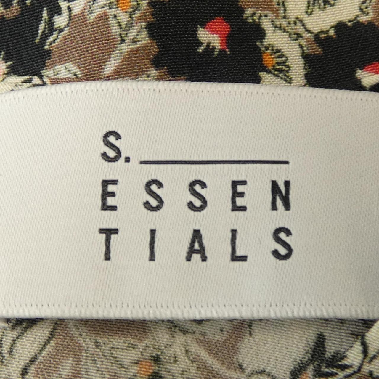 エスエッセンシャルズ S.ESSENTIALS ワンピース