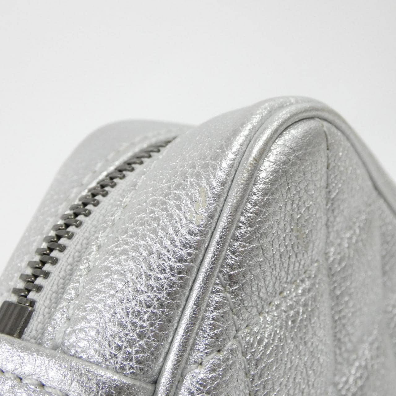 シャネル バッグ