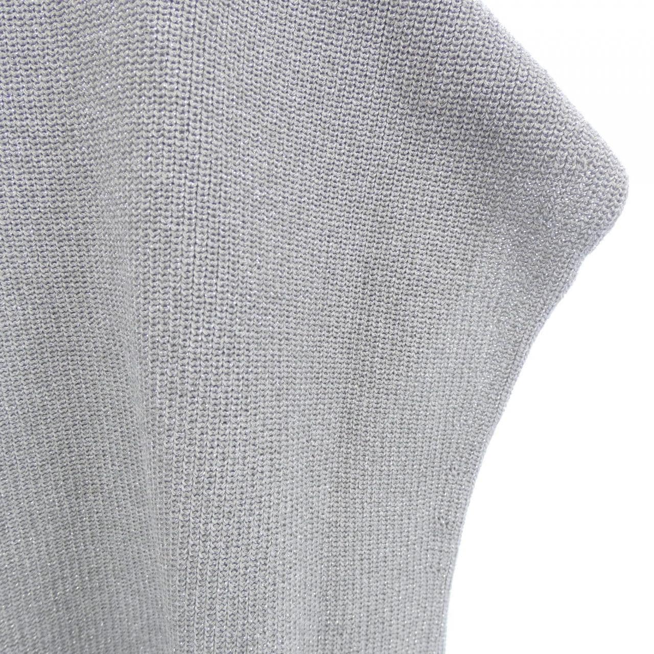 ニジュウサンク 23区 ニット