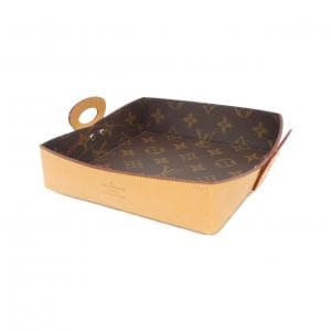 LOUIS VUITTON accessories (and others)