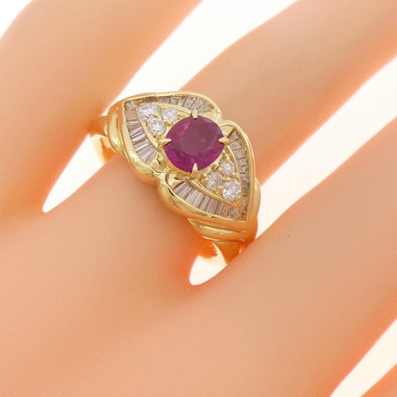 K18YG ルビー リング 0.72CT