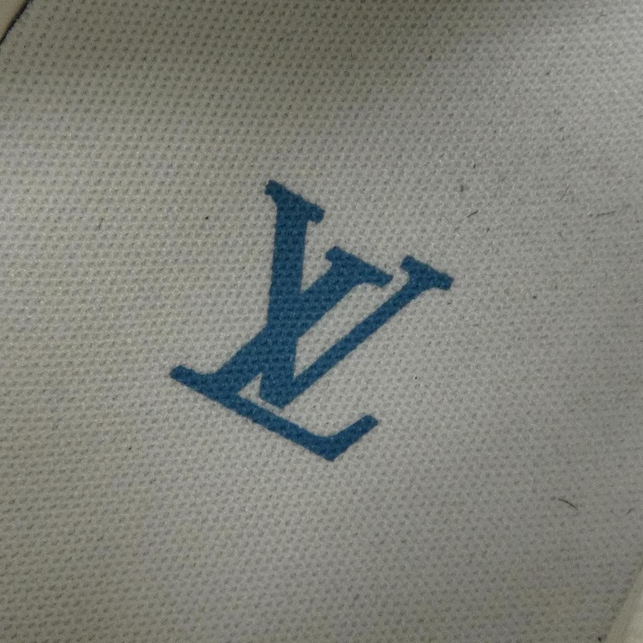 ルイヴィトン LOUIS VUITTON LVトレイナーライン スニーカー