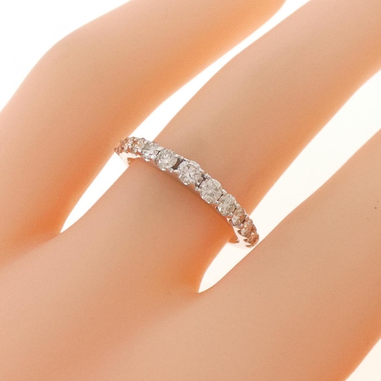 K18WG ハーフエタニティ ダイヤモンド リング 0.50CT