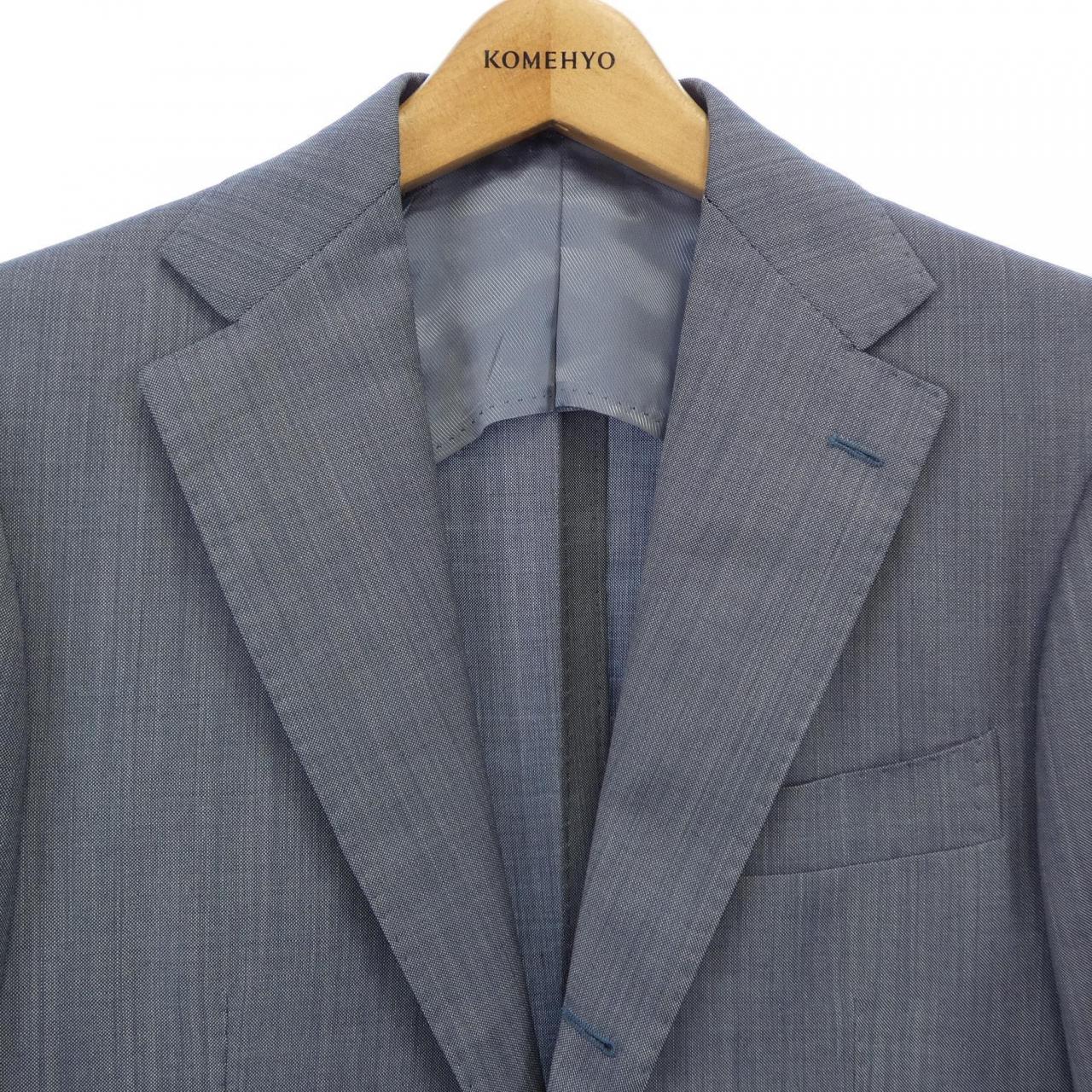 ブリッラ Brilla スーツ