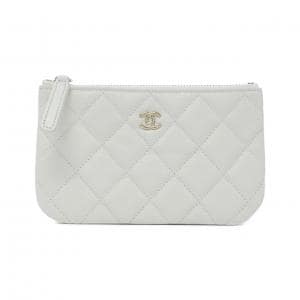 CHANEL 82365 pouch
