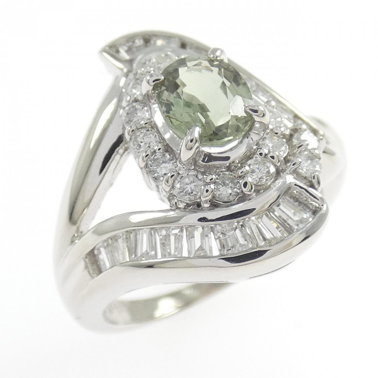 PT900 アレキサンドライト リング 0.846CT