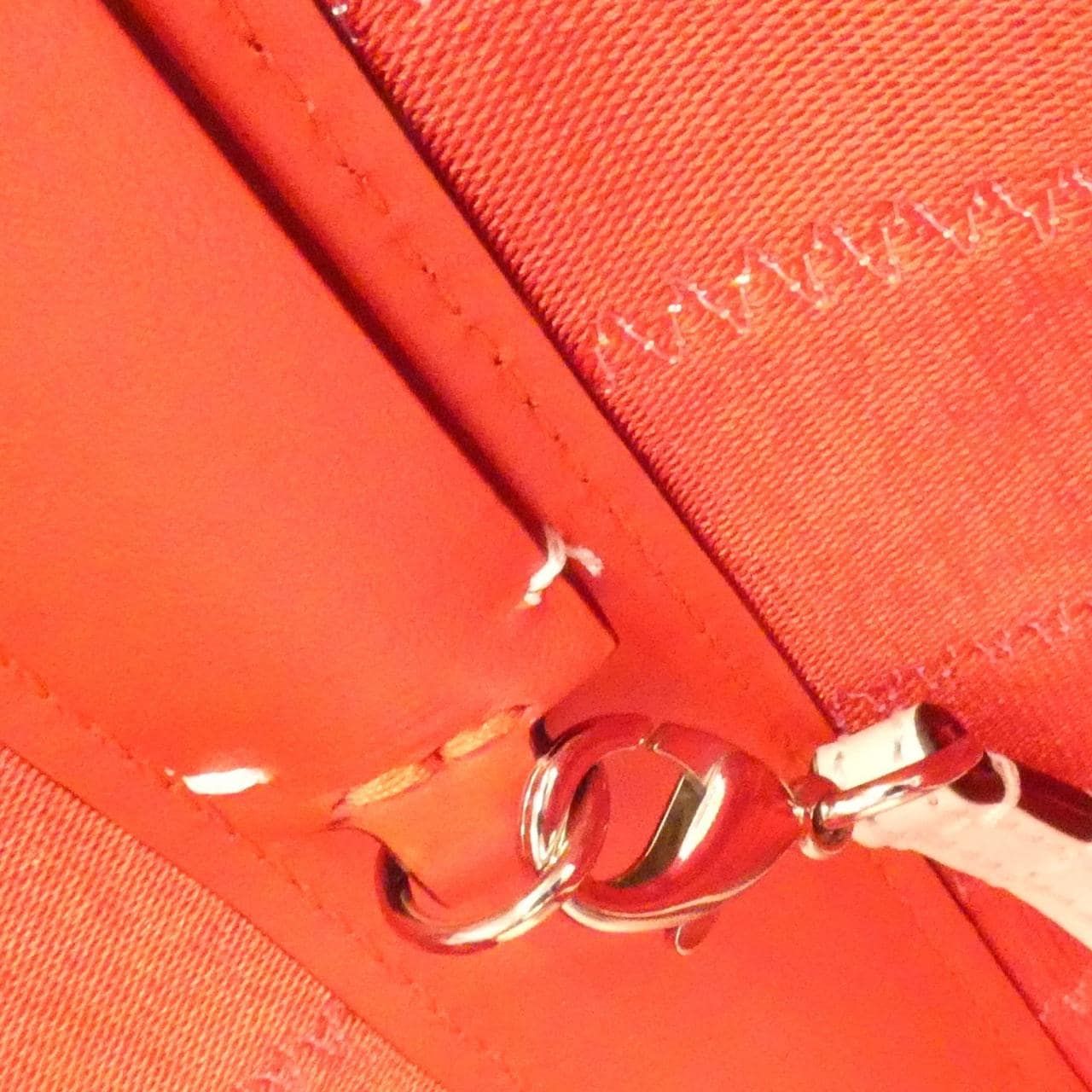 クリスチャンルブタン カバタ バッグ