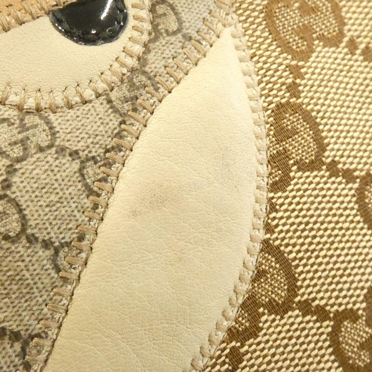 グッチ 271101 FW9BN バッグ