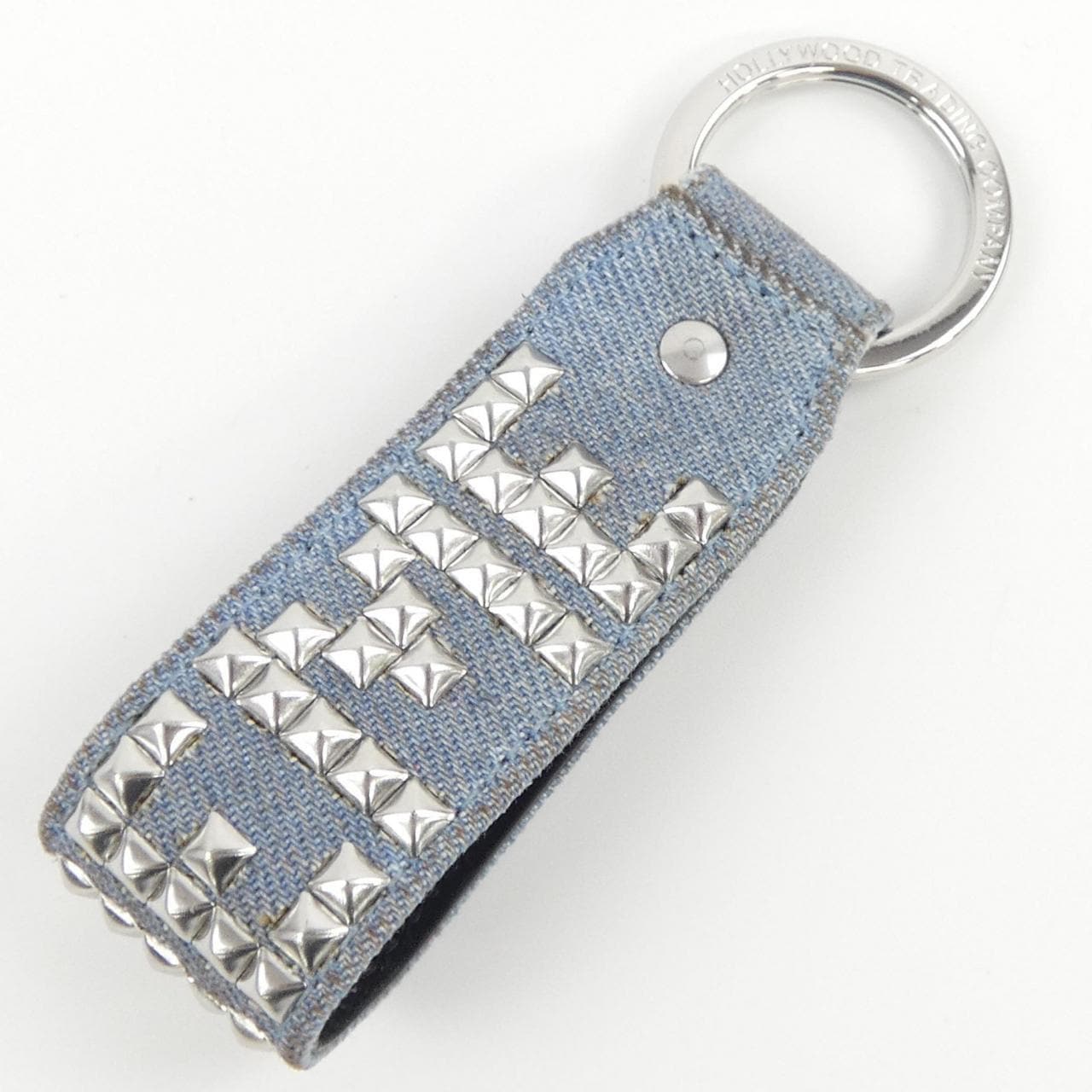 シュプリーム SUPREME HTC STUDDED KEYCHAIN KEY HOLDER