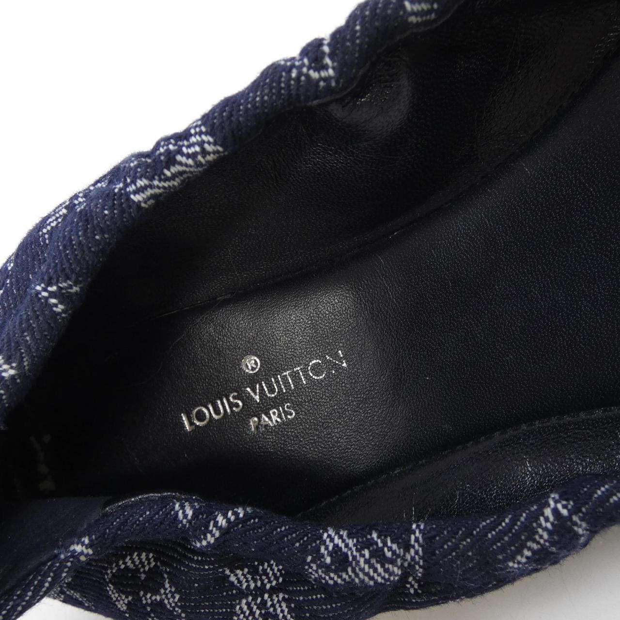 ルイヴィトン LOUIS VUITTON フラットシューズ