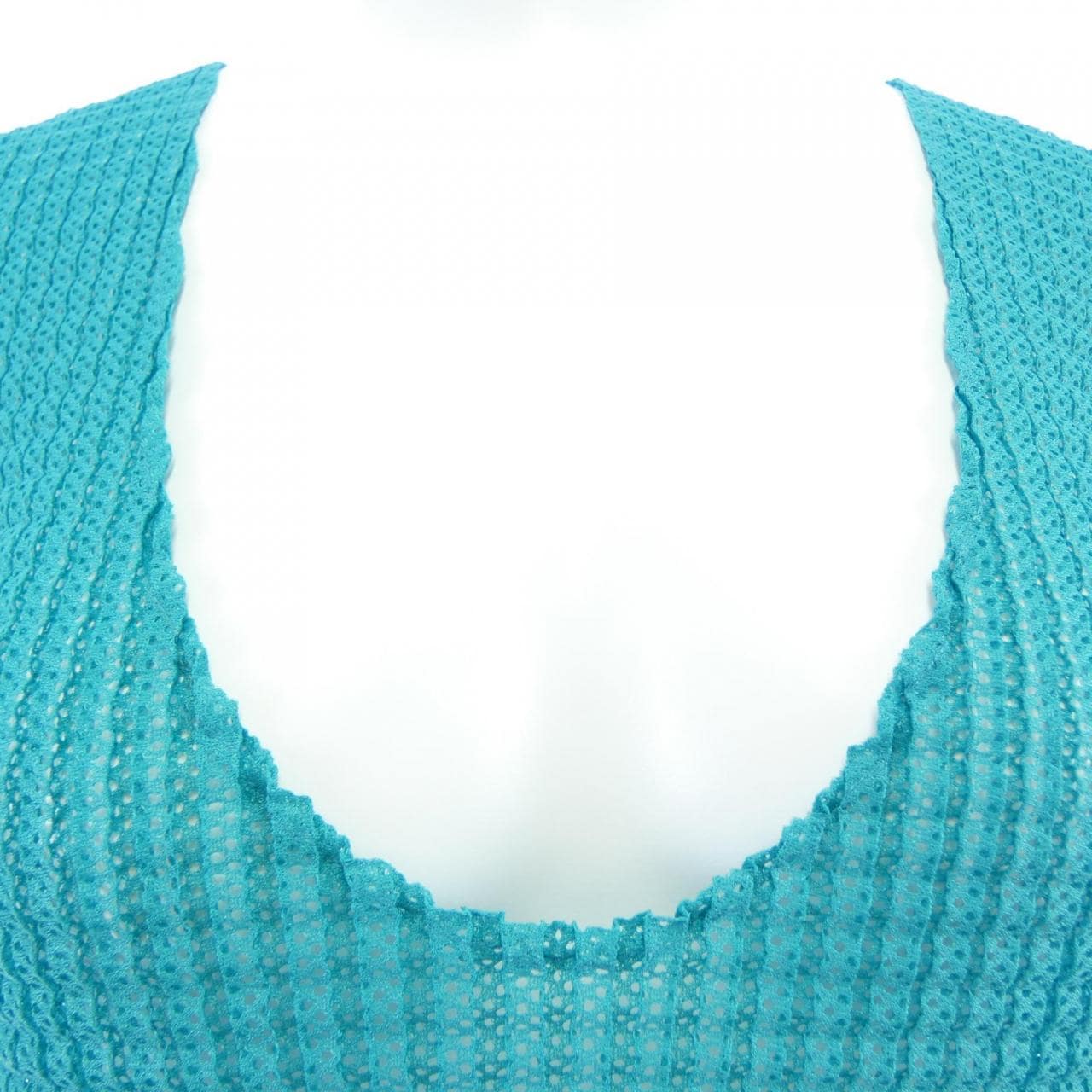 ミーイッセイミヤケ me ISSEY MIYAKE トップス