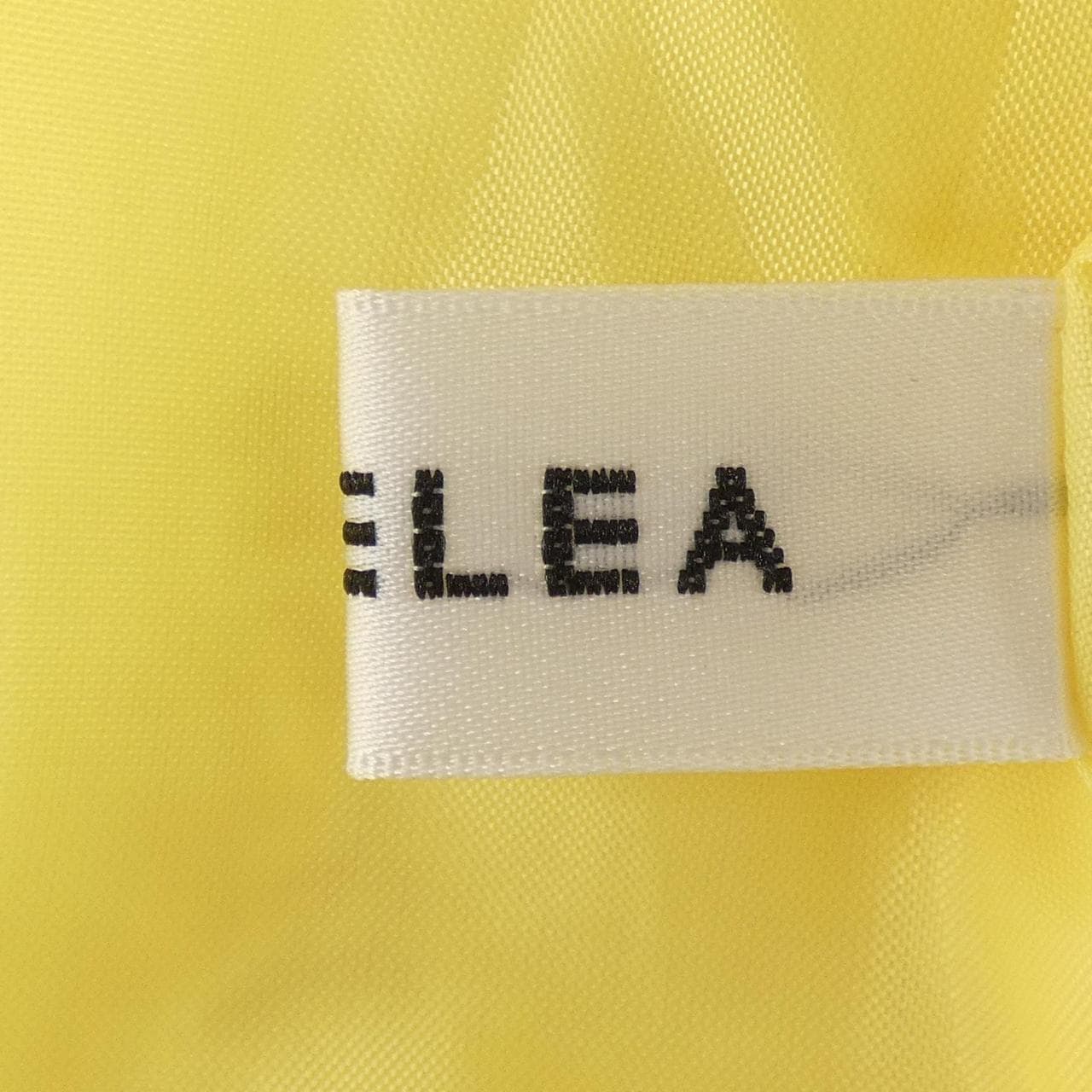 ブルレア BLUELEA トップス