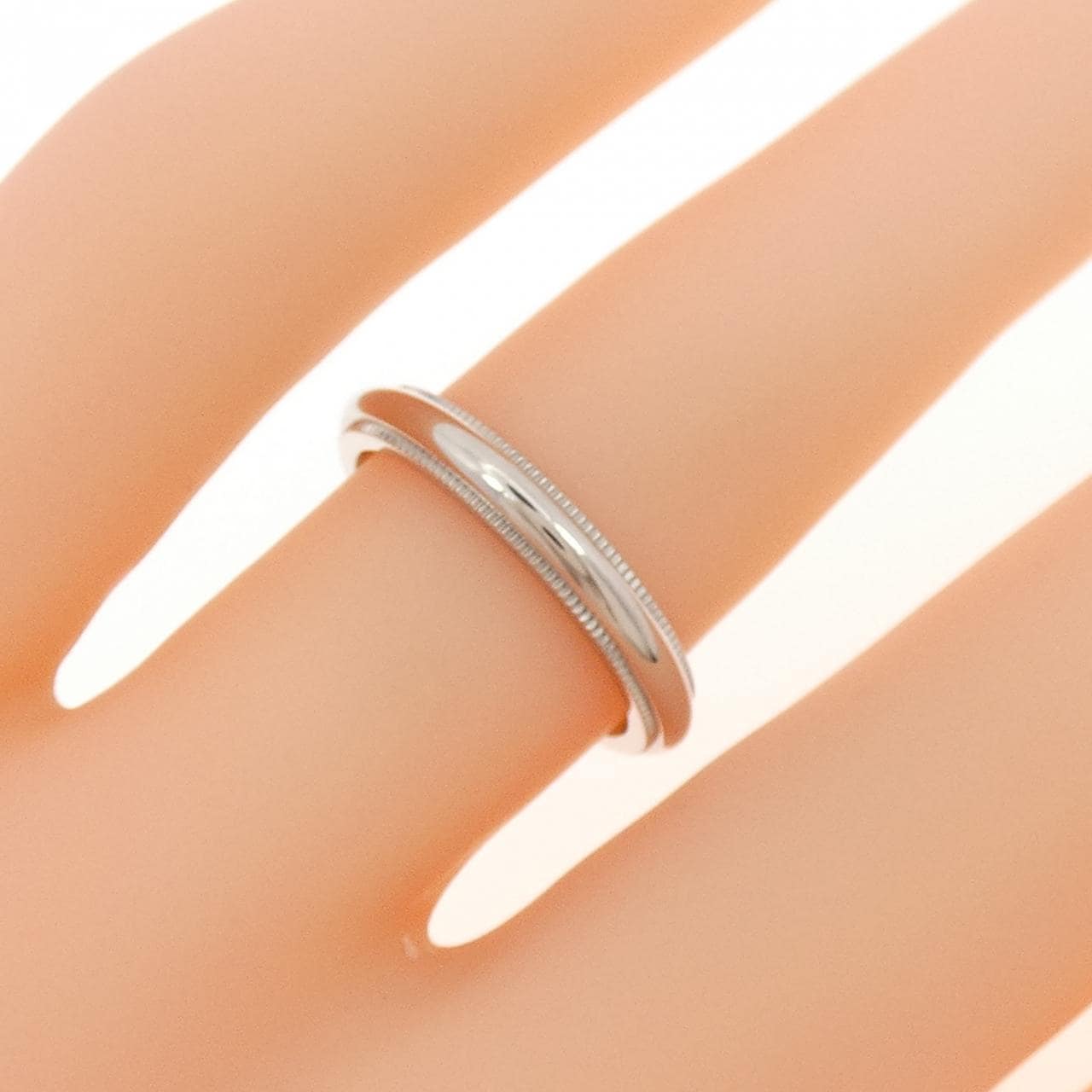 TIFFANY milgrain ring