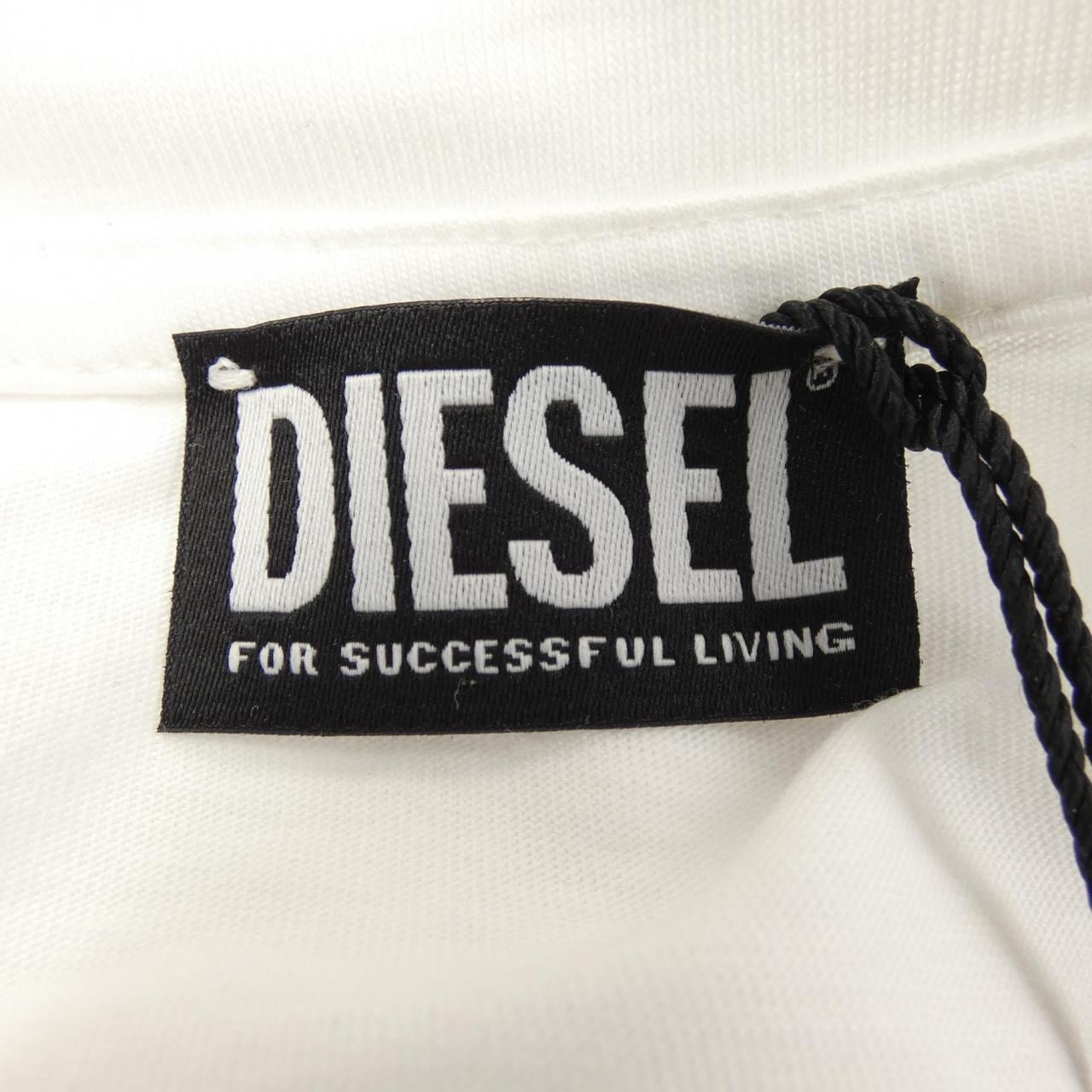 ディーゼル DIESEL A15461 RHERA Tシャツ