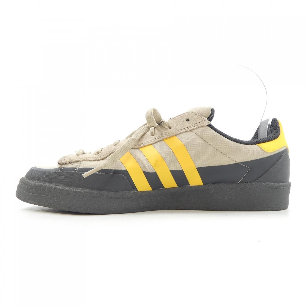 アディダス ADIDAS スニーカー