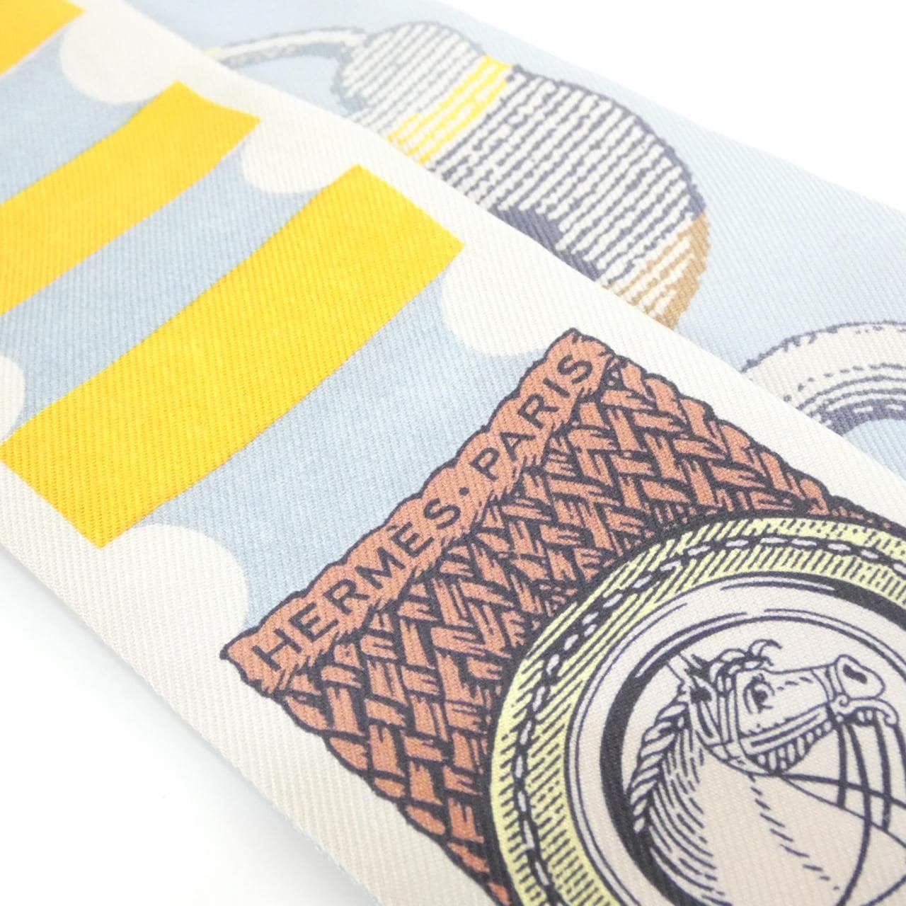 エルメス INVENTAIRE POETIQUE ツイリー 064288S スカーフ