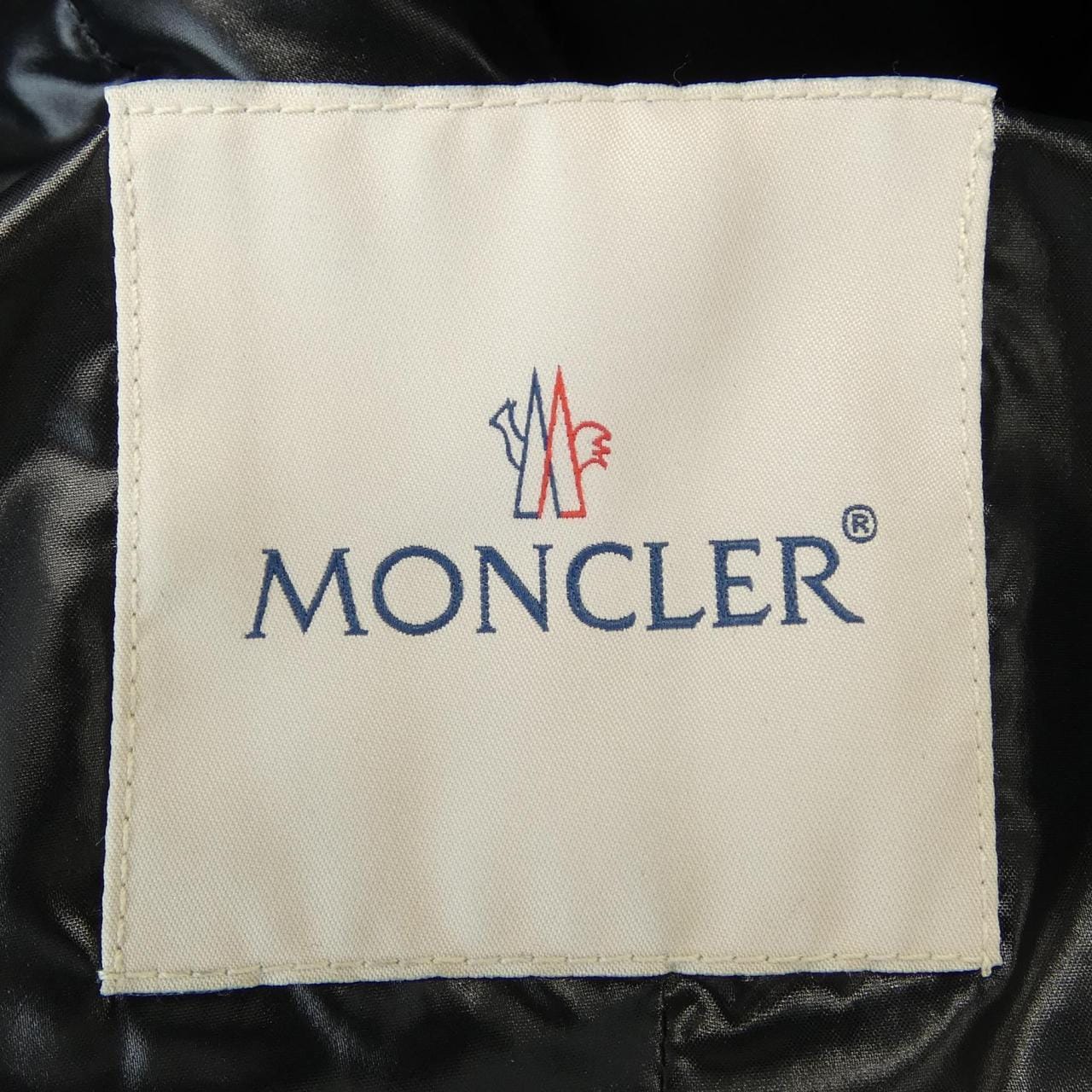 モンクレール MONCLER ALBIZIA ダウンコート