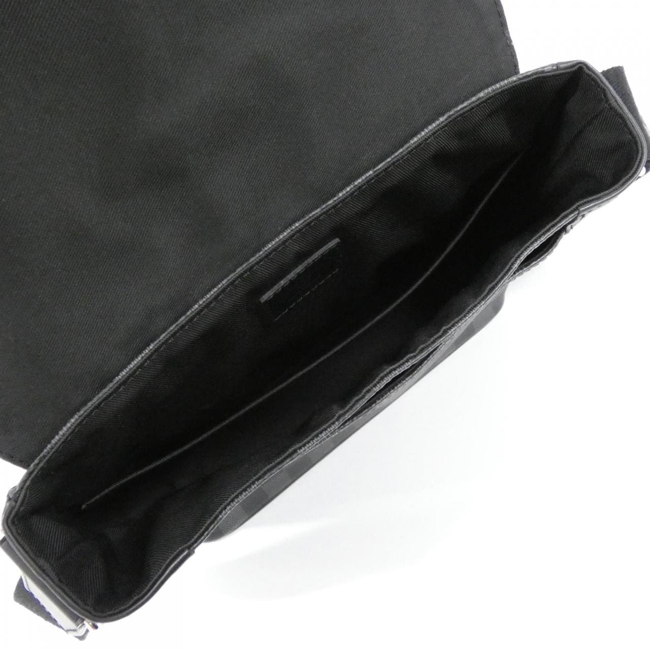 ルイヴィトン ダミエ グラフィット ディストリクト PM N41028 ショルダーバッグ