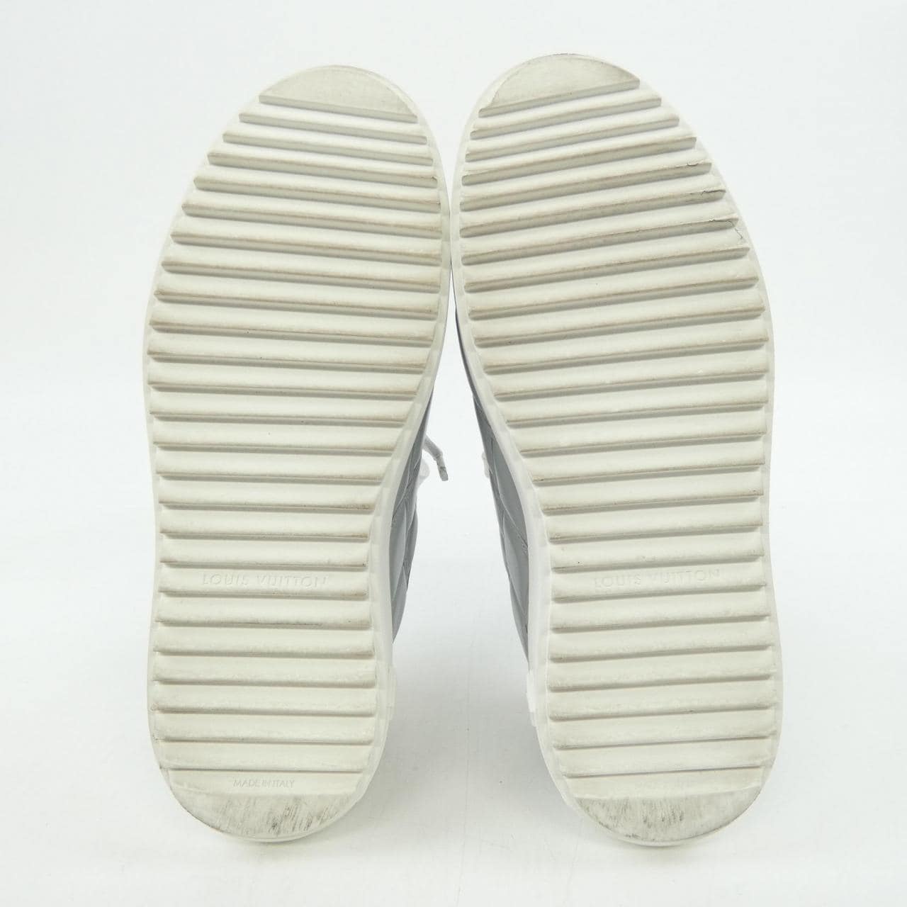 ルイヴィトン LOUIS VUITTON タイムアウトライン スニーカー