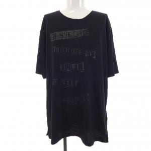 ヴァレンティノ VALENTINO Tシャツ