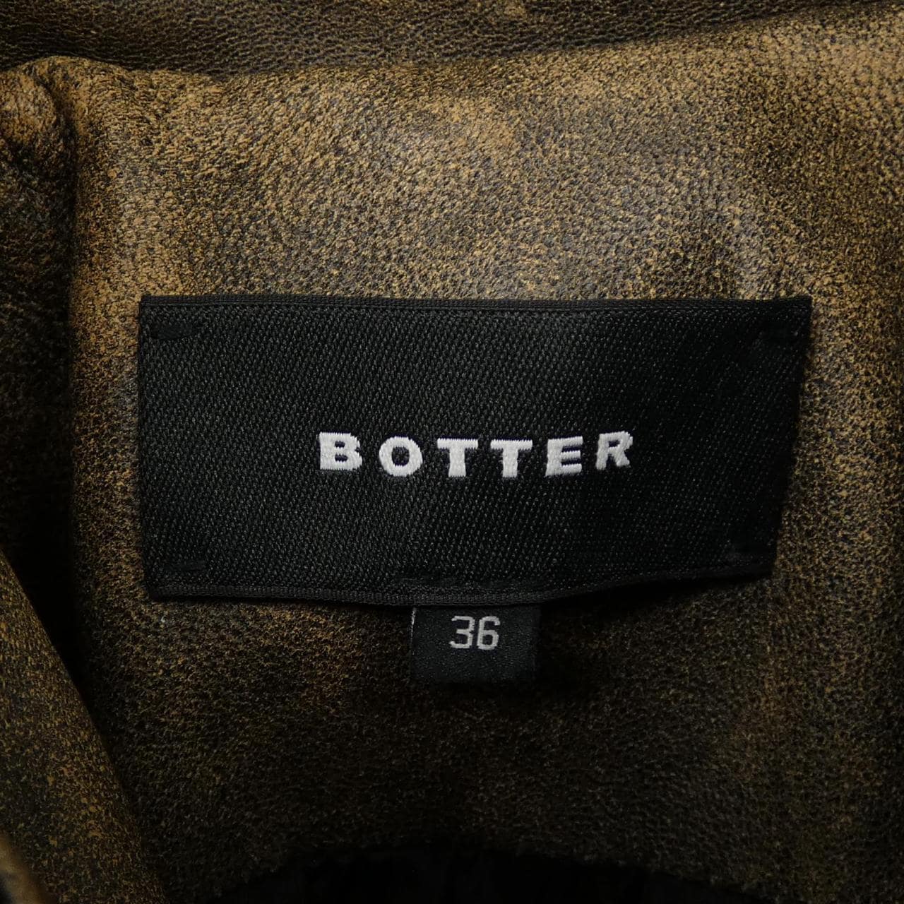 ボッター BOTTER レザーコート