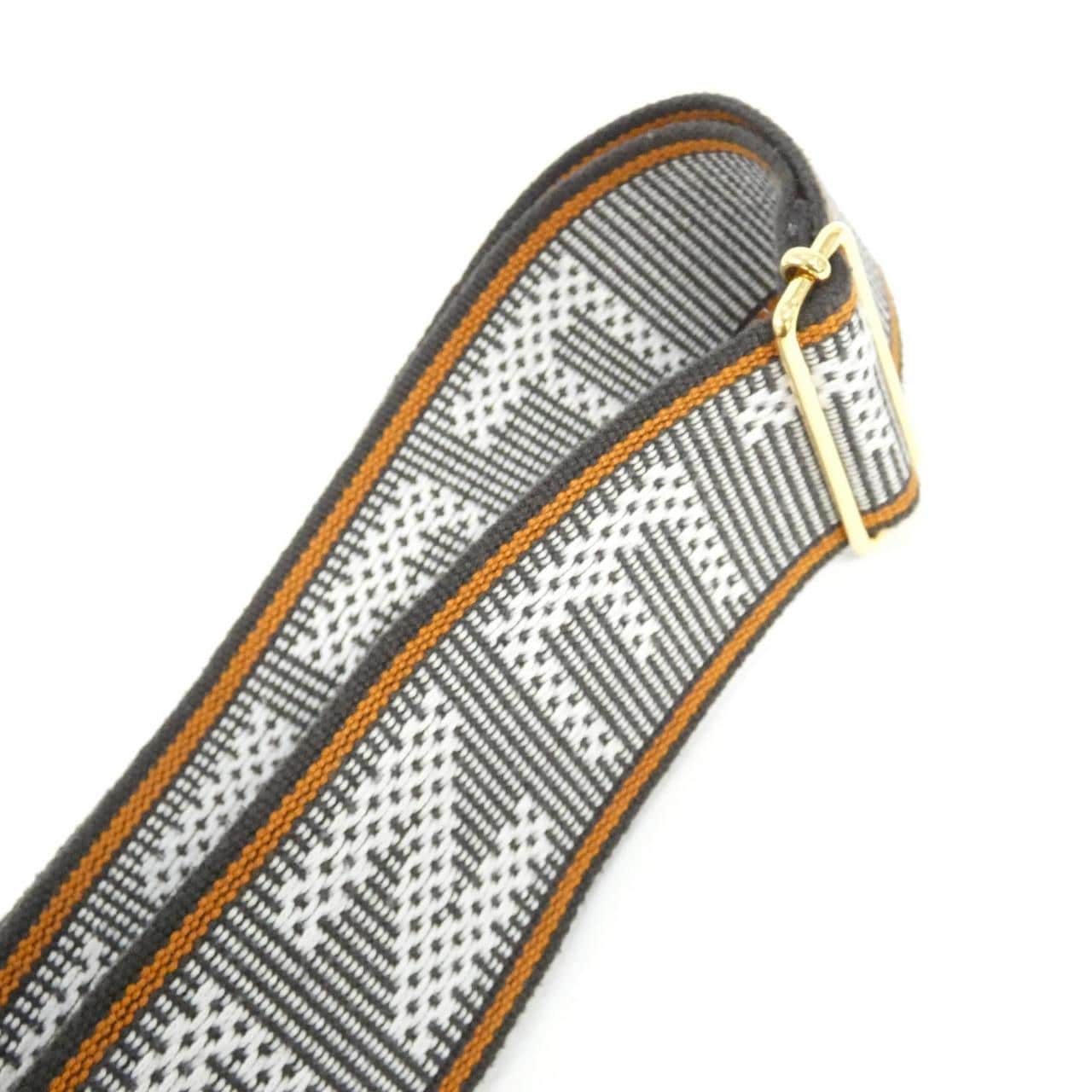 フェンディ ストラップ ユー 8AV134 ACWP ストラップ