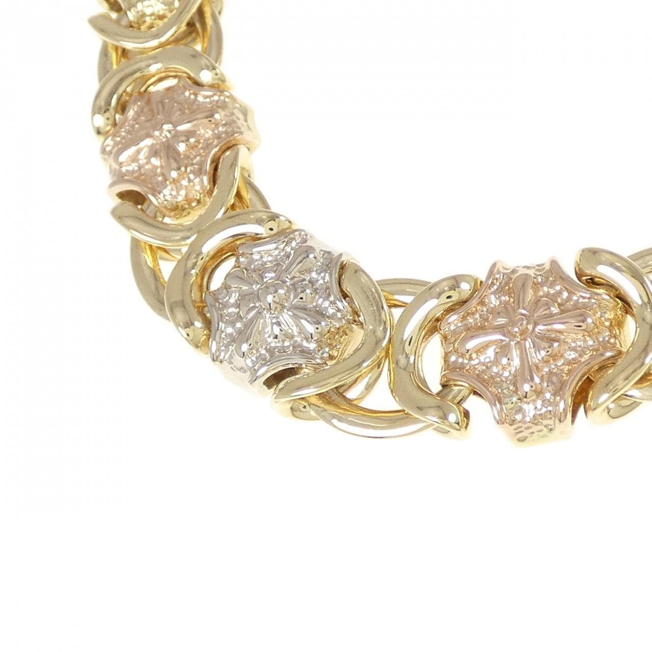 750 Three-color necklace