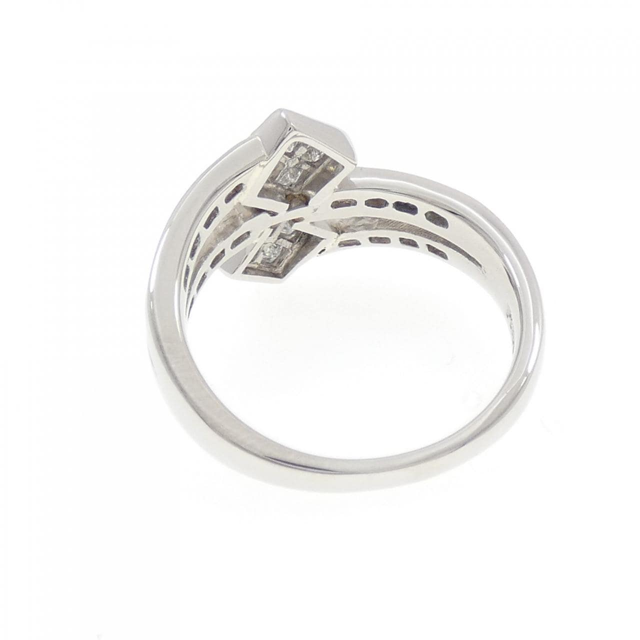 PT900 ダイヤモンド リング 0.72CT