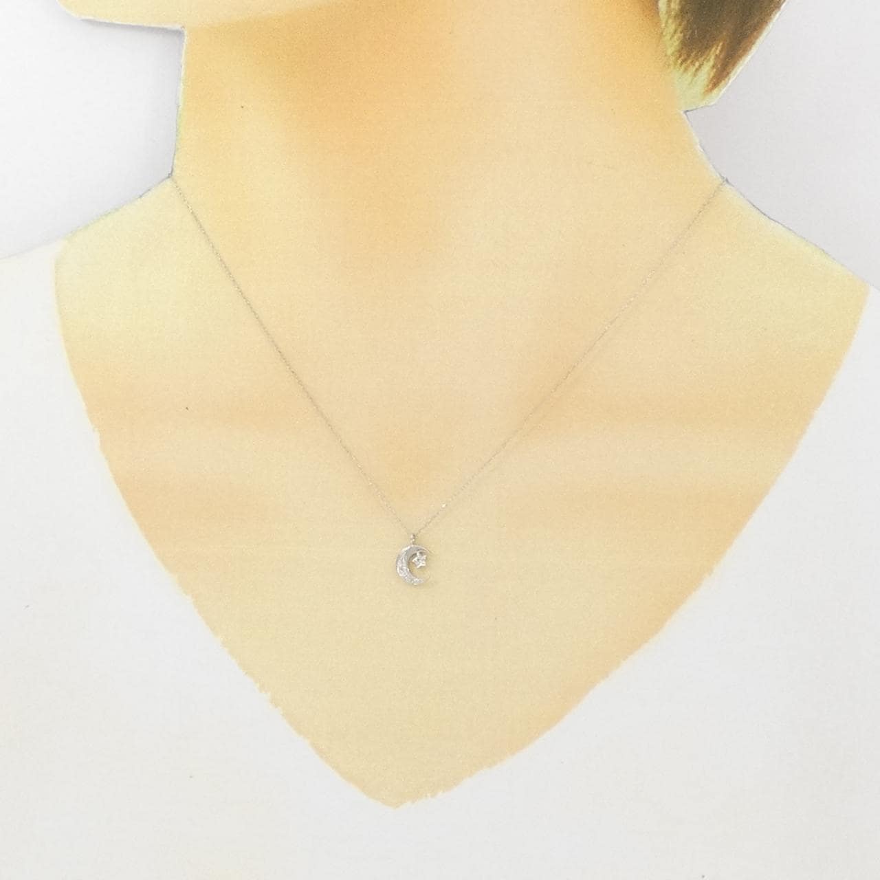 [BRAND NEW] PT900 Moon x Star Diamond Necklace 0.08CT