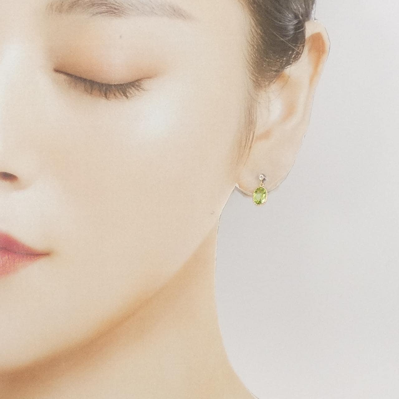 【新品】K10YG ペリドット ピアス