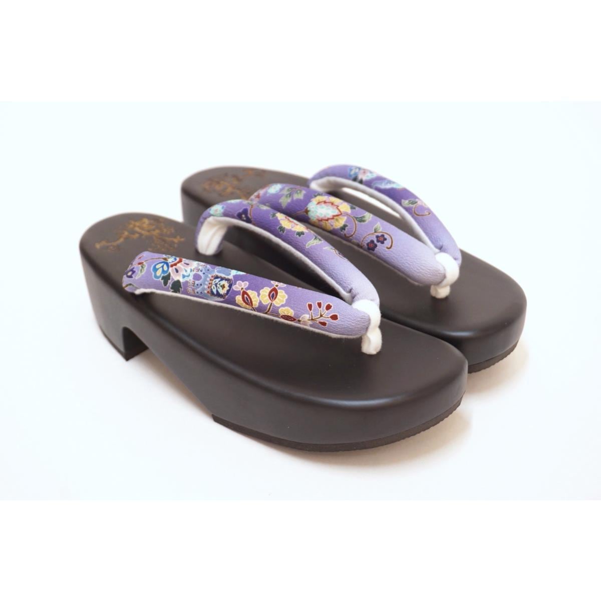 【新品】女草履　Ｆサイズ【岡重】