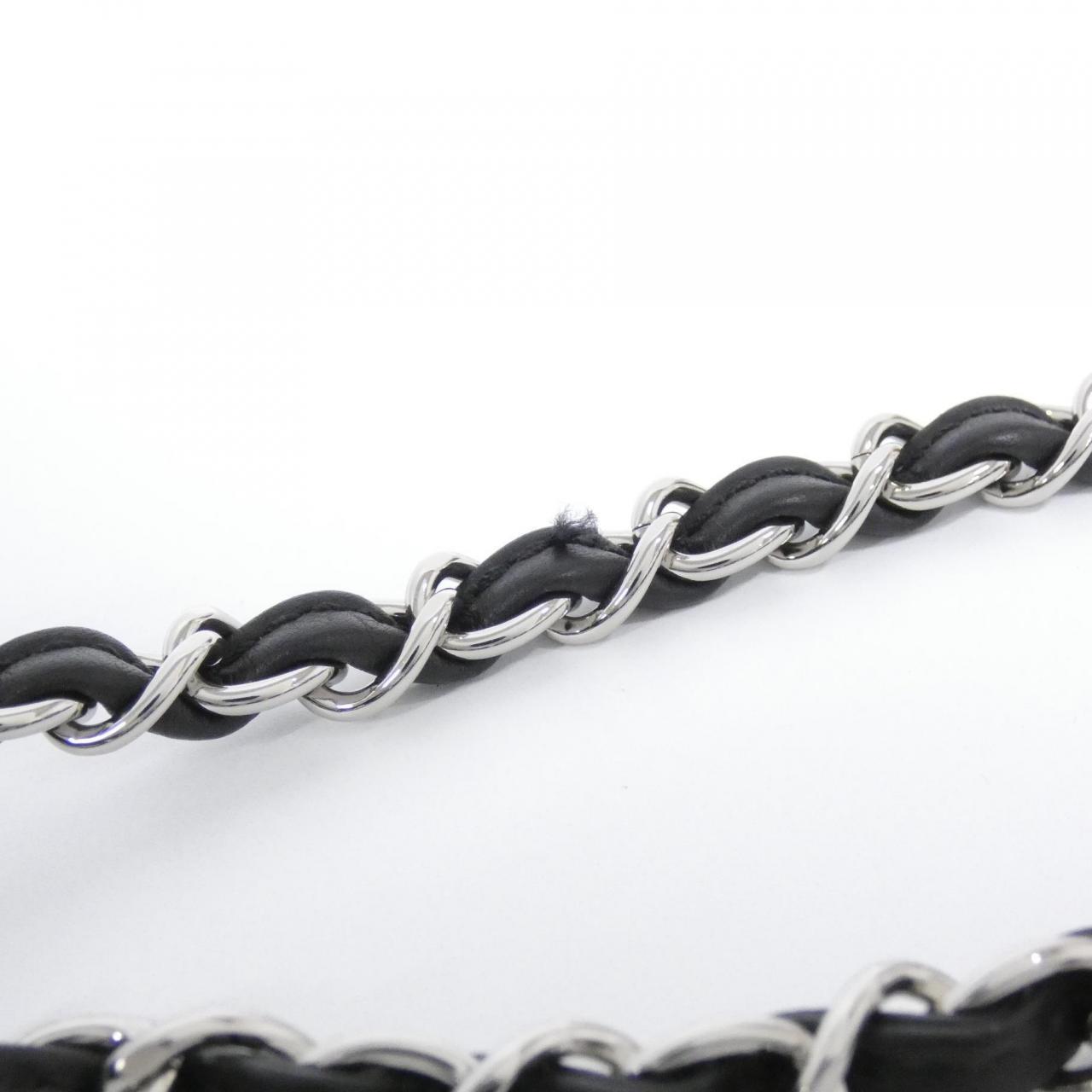 シャネル ショルダーバッグ