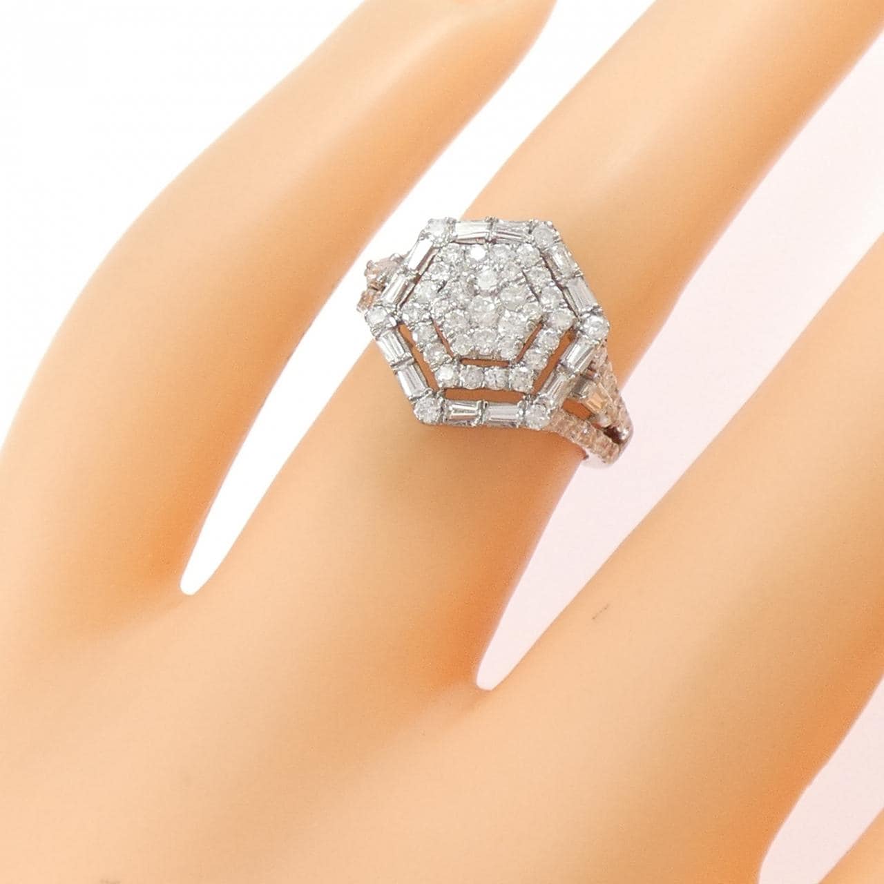 K18WG ダイヤモンド リング 1.00CT