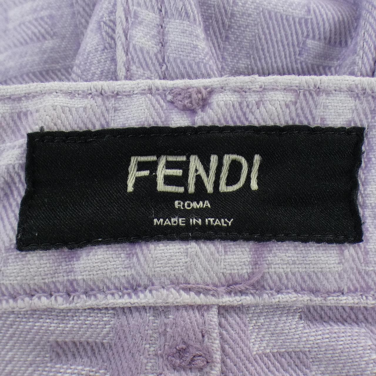 フェンディ FENDI FFモチーフ FLP302 APSW ジーンズ