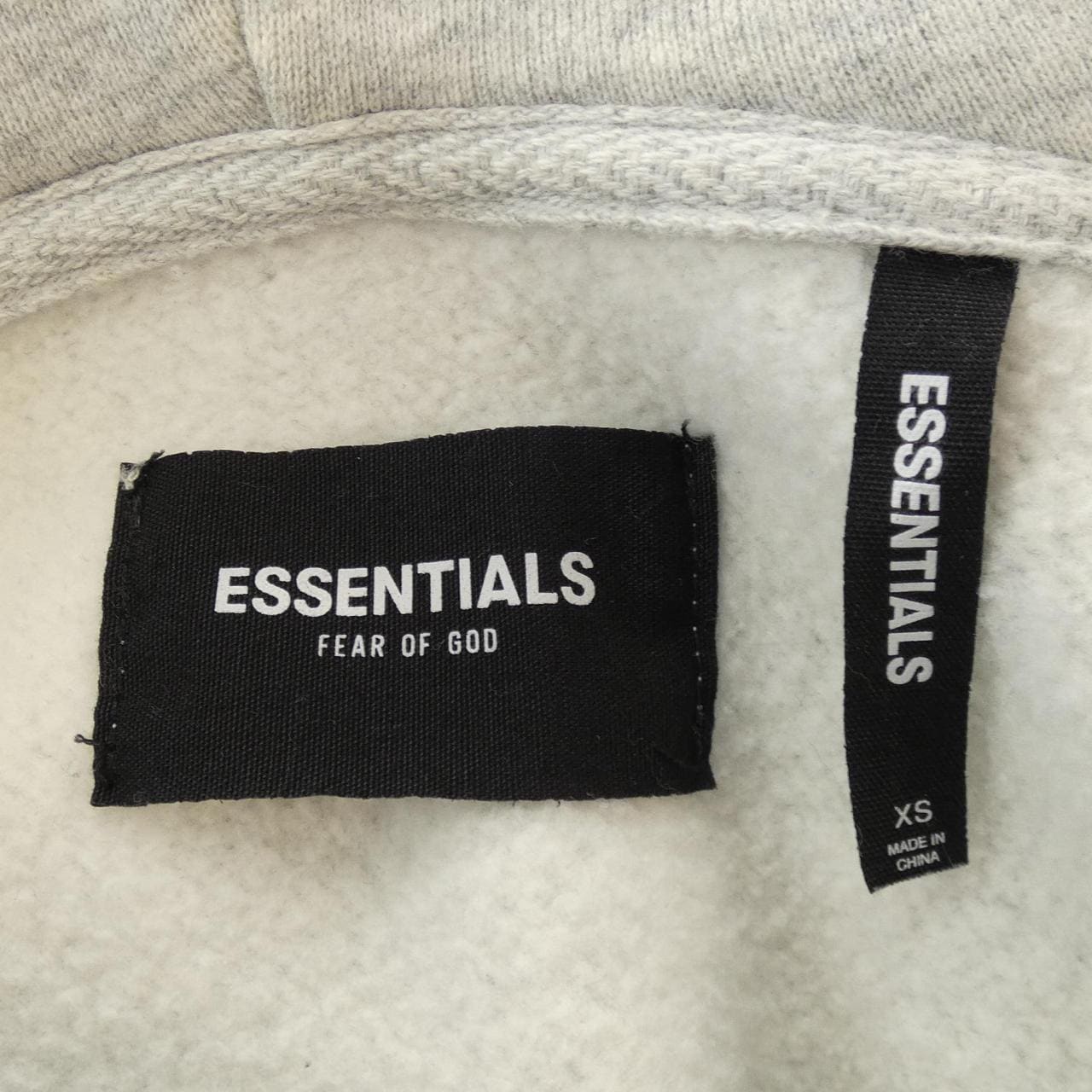 フィアオブゴッドエッセンシャル FEAROFGOD ESSENTIALS パーカー