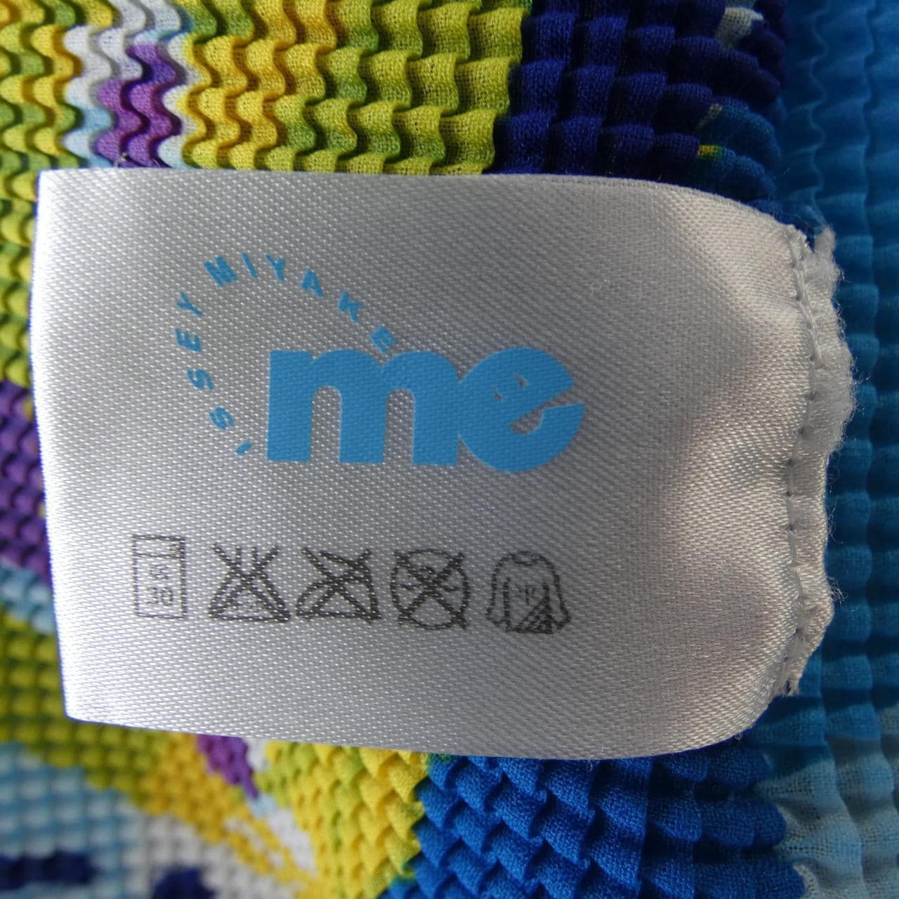 ミーイッセイミヤケ me ISSEY MIYAKE MI31FK566 トップス